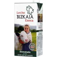 Leche desnatada uht BIZKAIA ESNEA, brik 1 litro